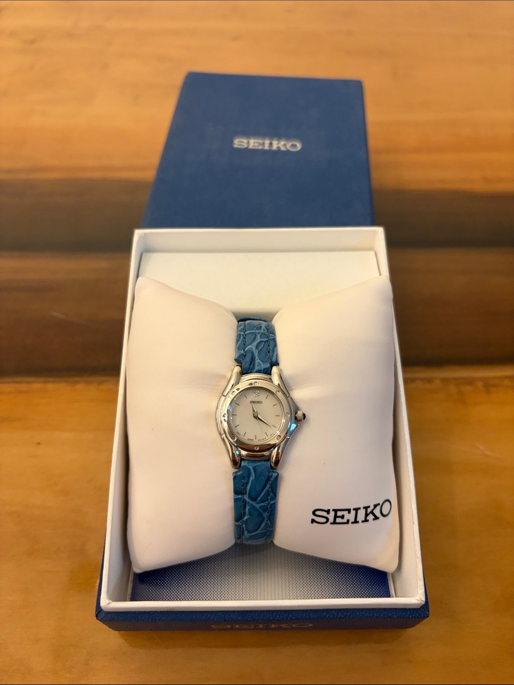 Seiko Mother-of-Pearl Dial Quartz Women's Watch (SXGL65)